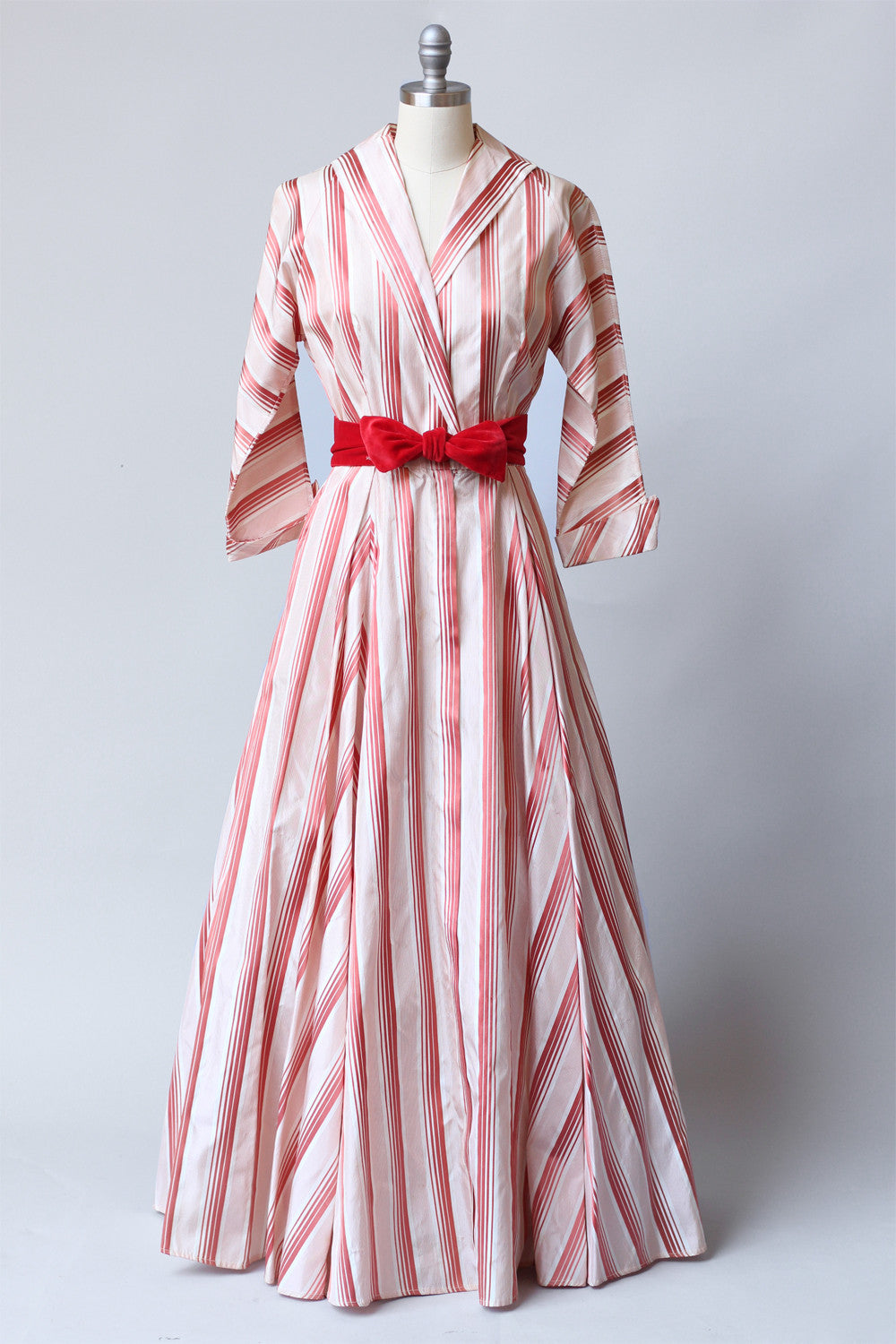 Rare 1950s New Look Striped Taffeta House Coat Dress