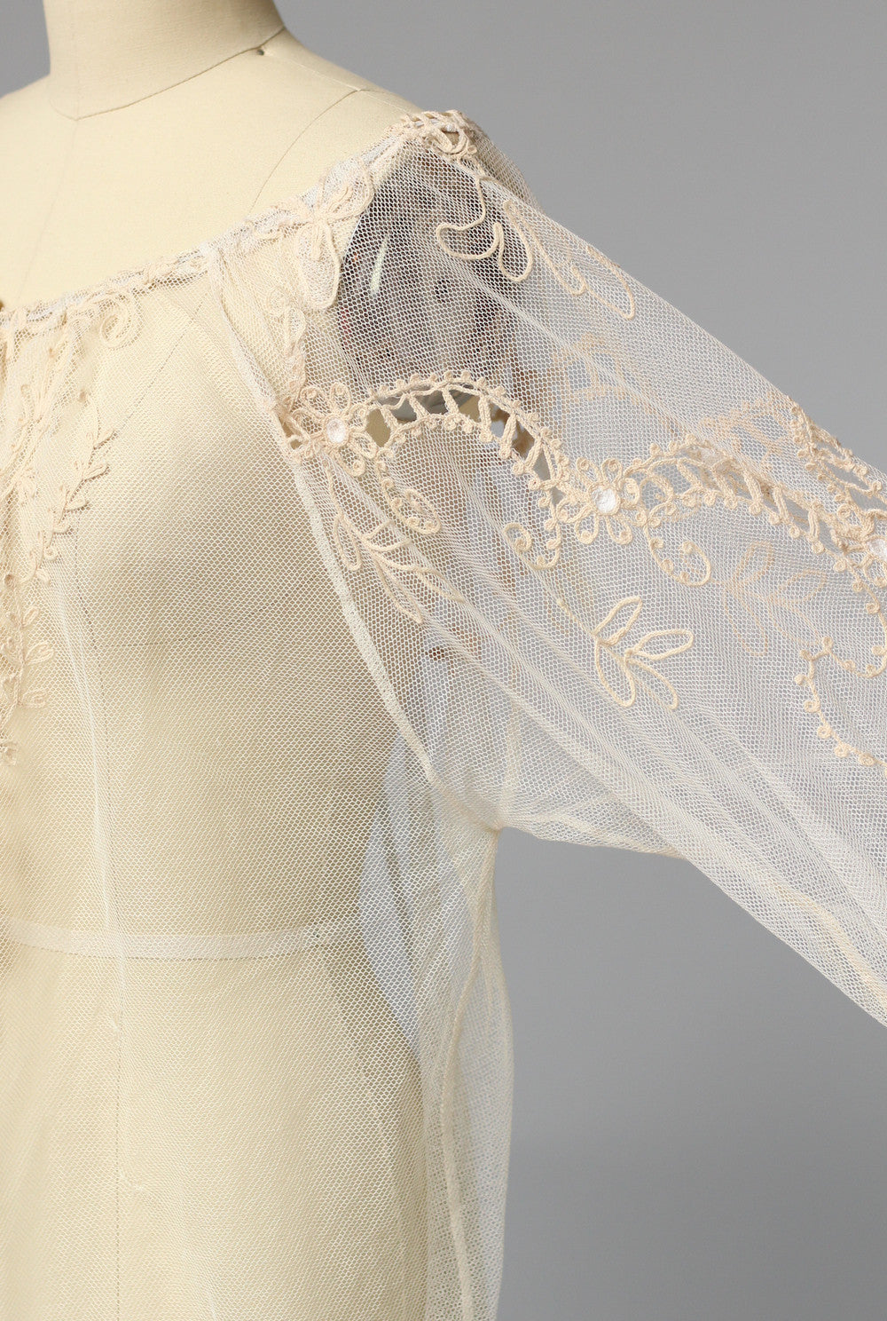 Antique Edwardian French Tambour Ecru Lace Peasant Blouse