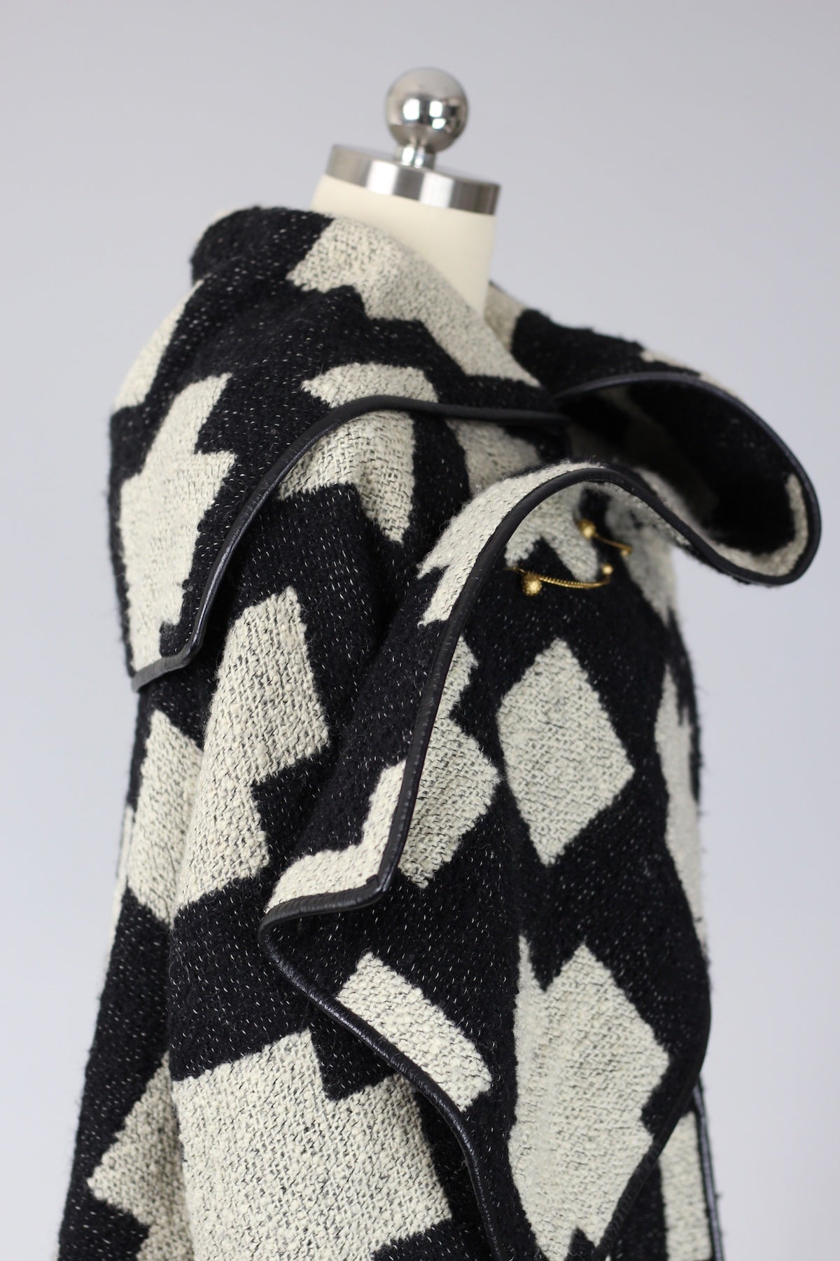 RARE! Fabulous Vintage 1960s Bonnie Cashin Swing Coat