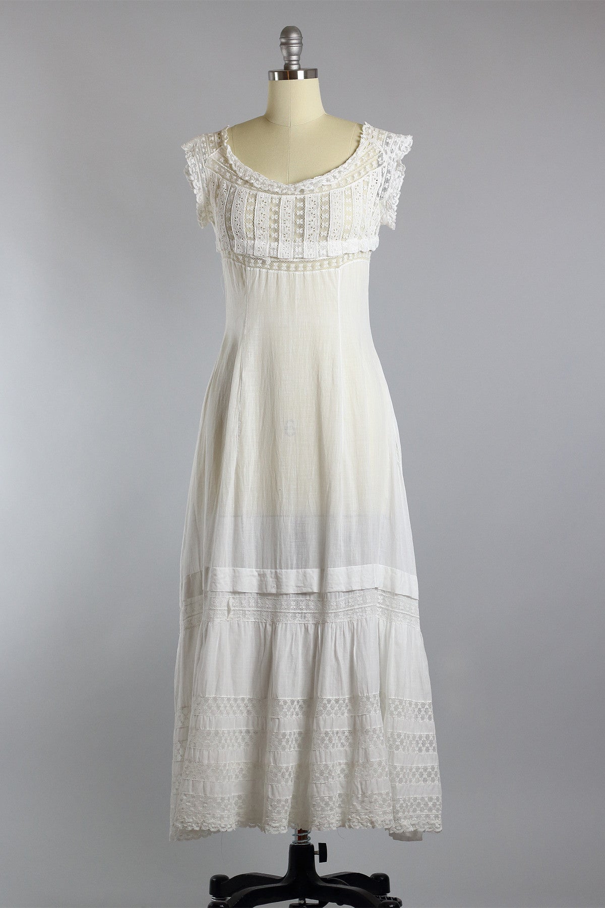 Edwardian Victorian Wedding Garden Dress Muse Edwardian Victorian Wedding Garden Dress Muse