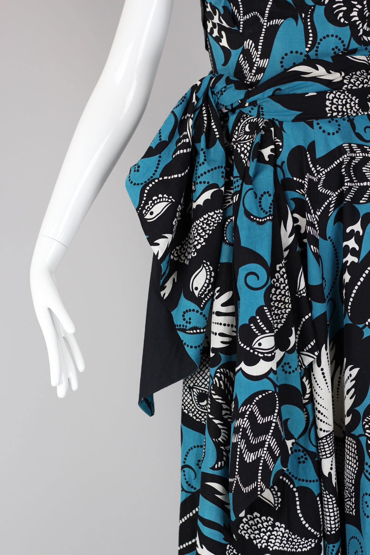 Rare 1940s Batik Print Strapless Hawaiian Summer Dress