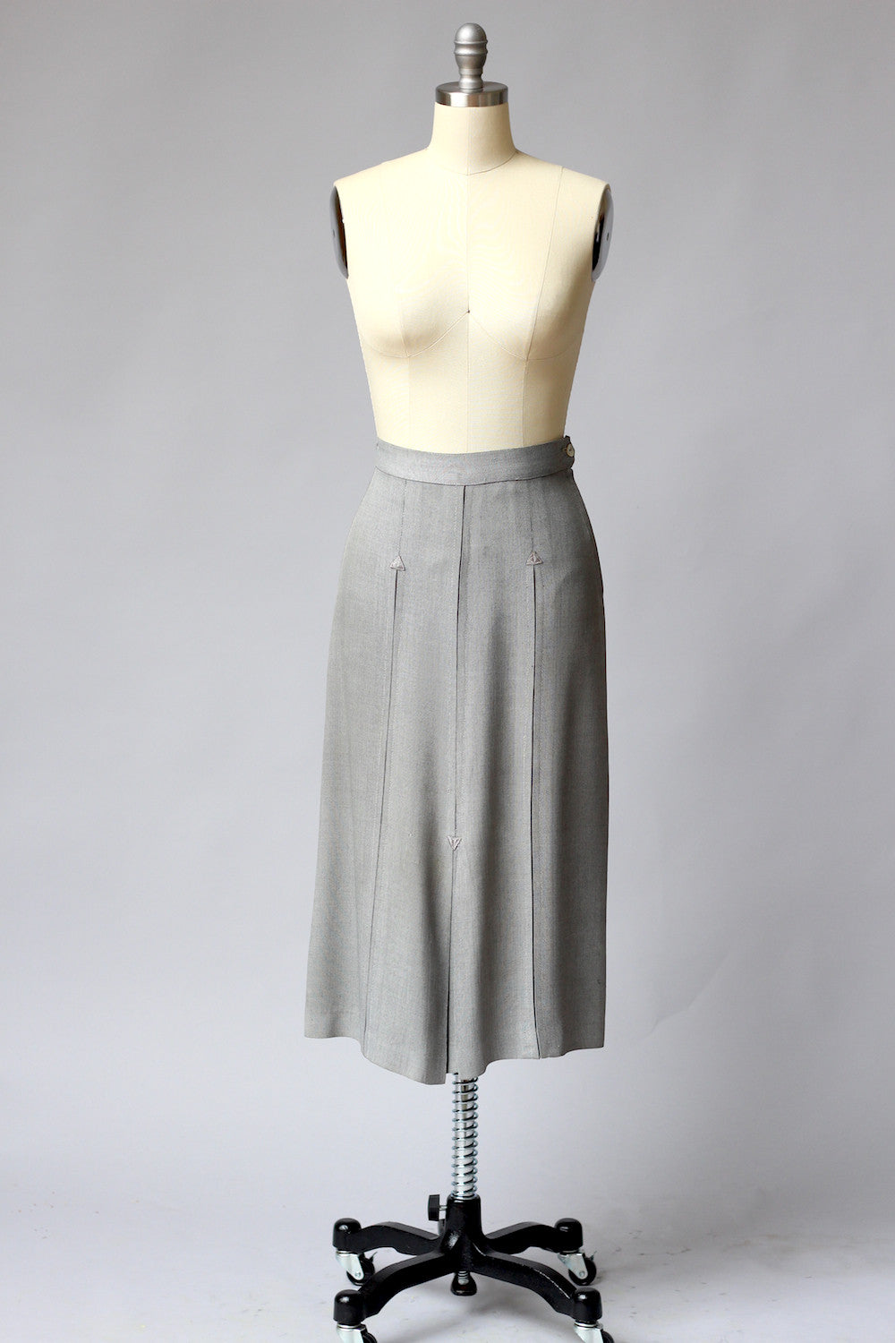 Classic and Chic 1940s WW2 Wool Skirt