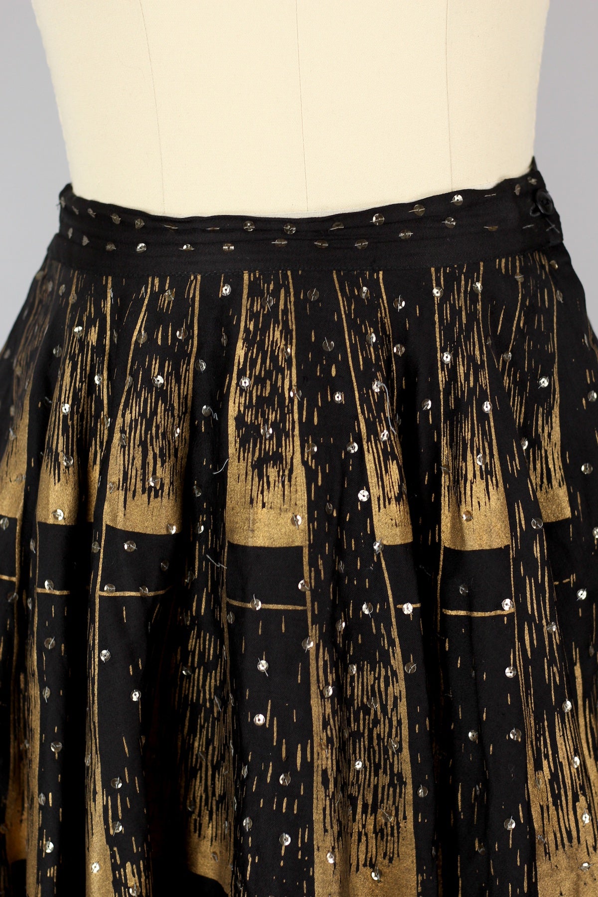 Rare 1940s 50s Hand Painted Metallic Mexican Circle Skirt