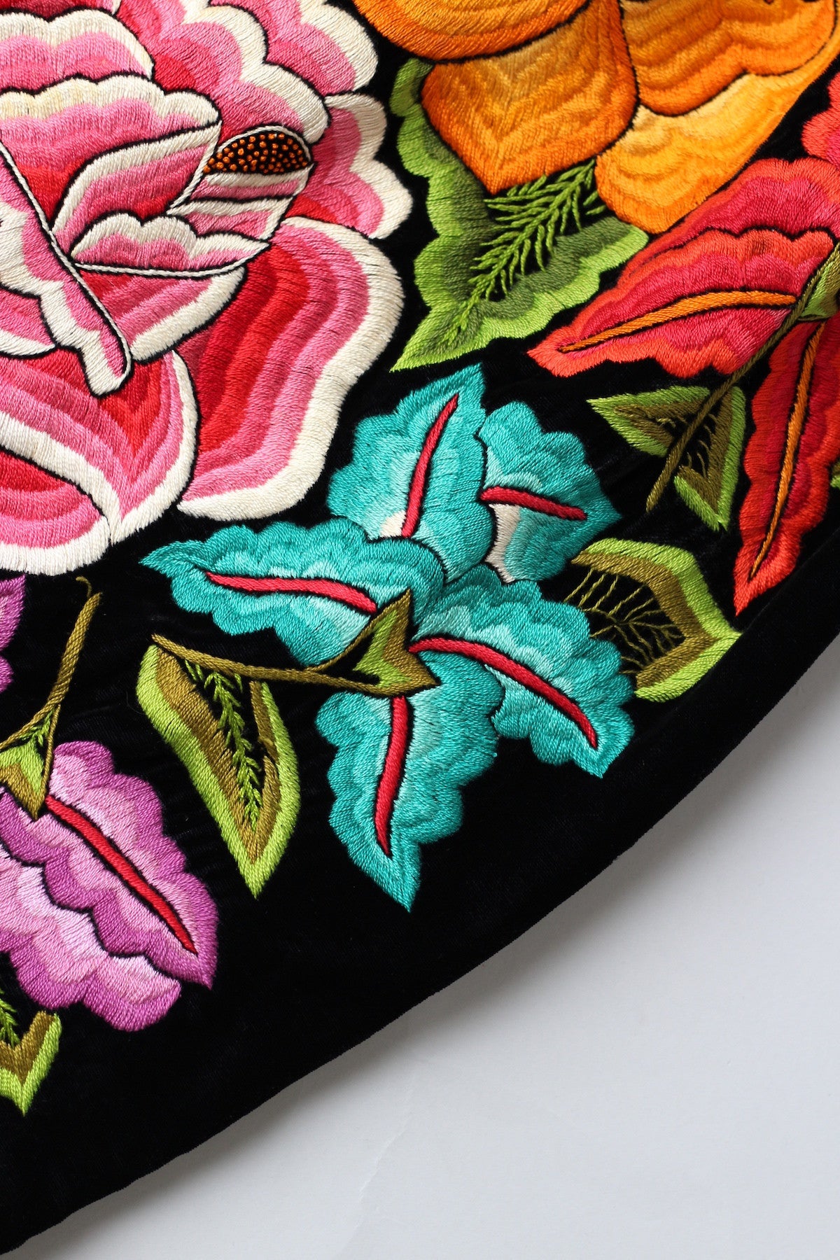 Vintage Tehuantepec Mexico Embroidered Skirt with New Waistband Black