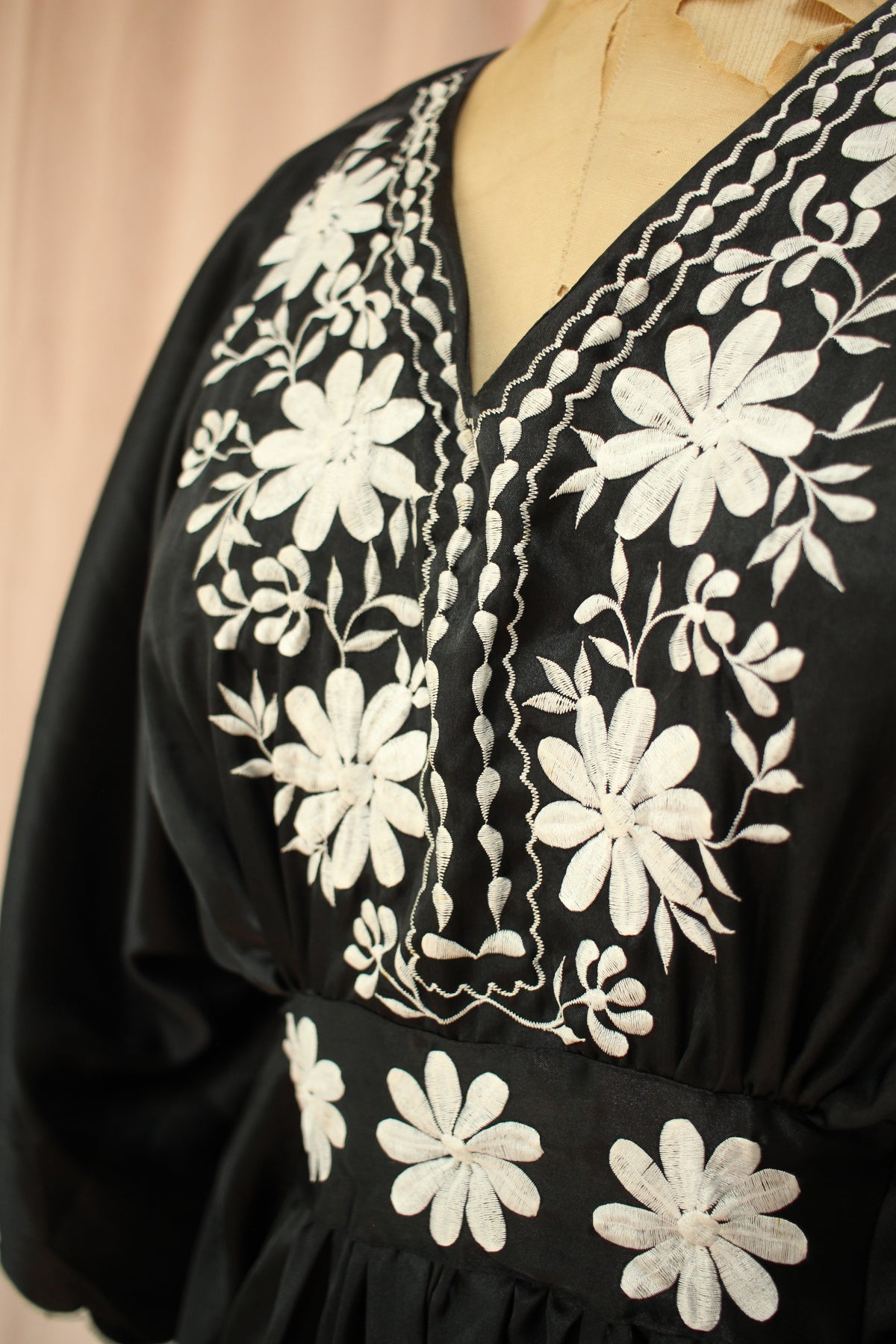 Washable Silk Vintage Embroidered Kaftan Dress