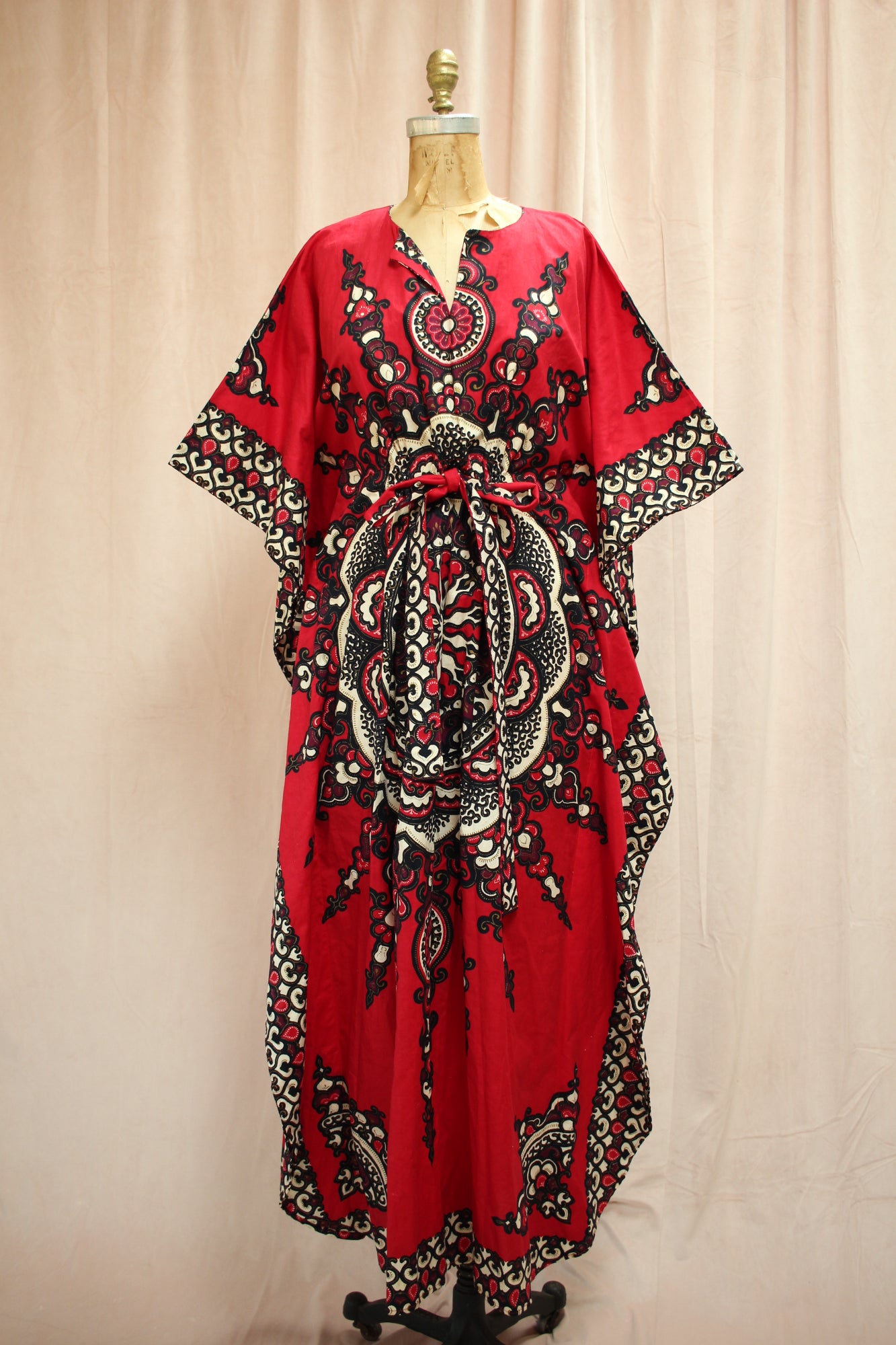 Vintage 1970s Hatari Kaftan