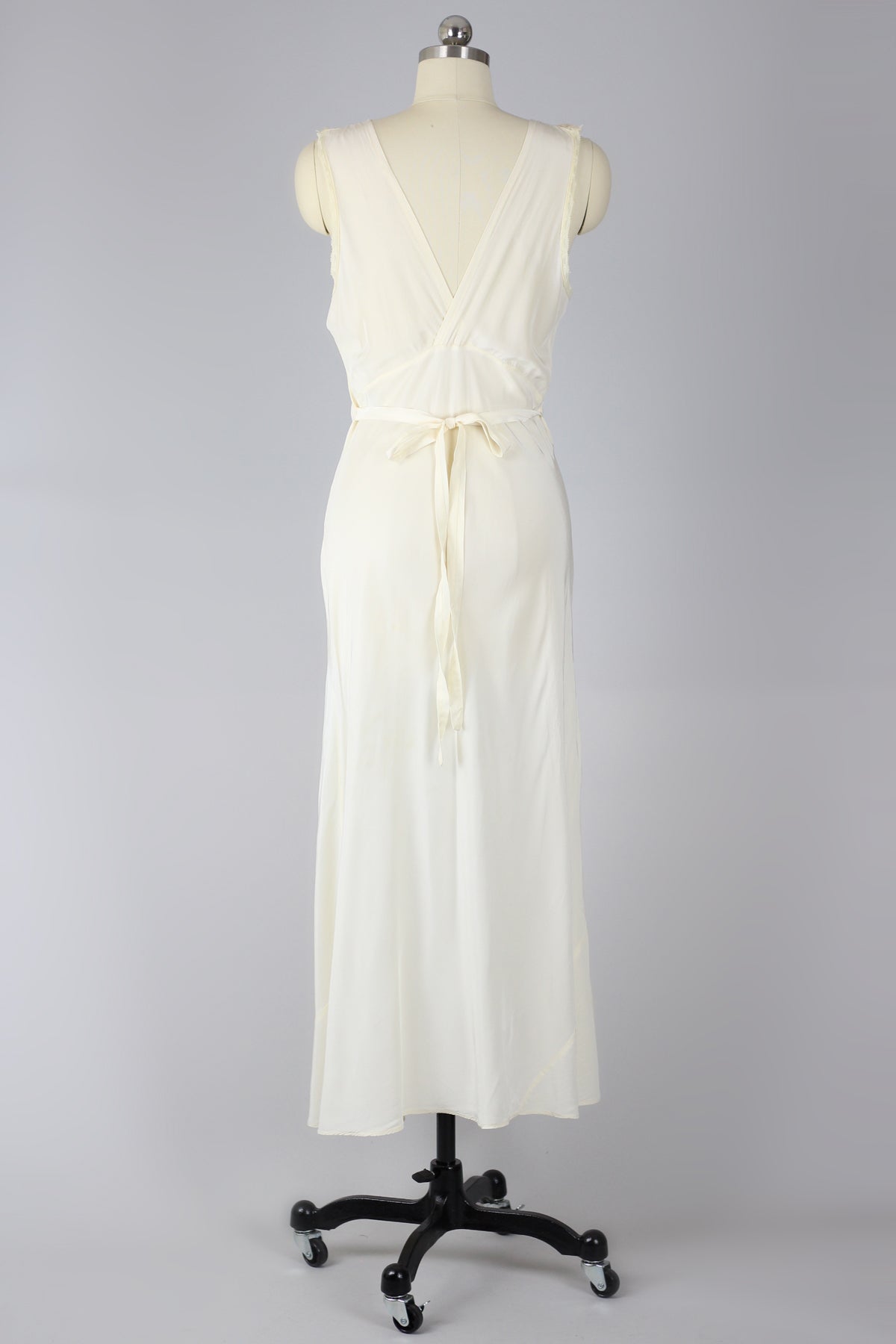 Henrietta 1940s Taffeta Nightgown