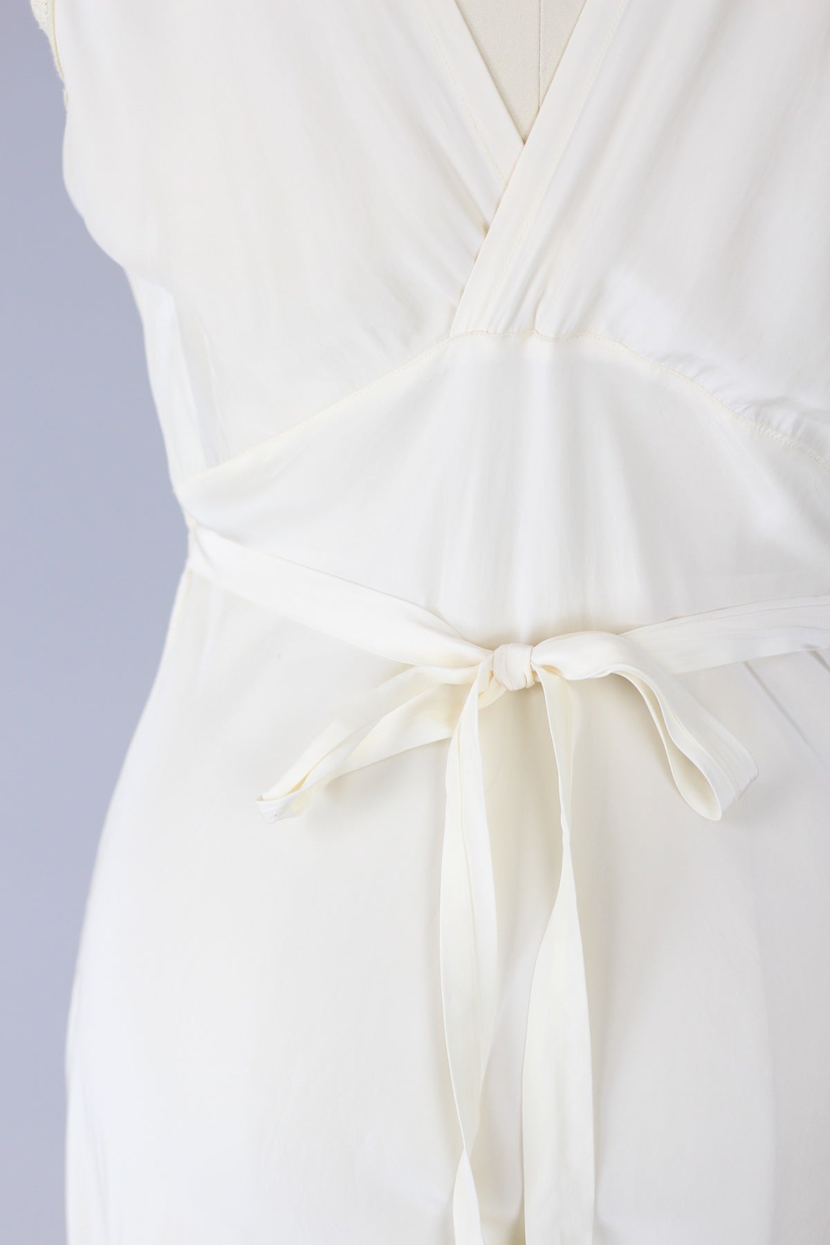 Henrietta 1940s Taffeta Nightgown