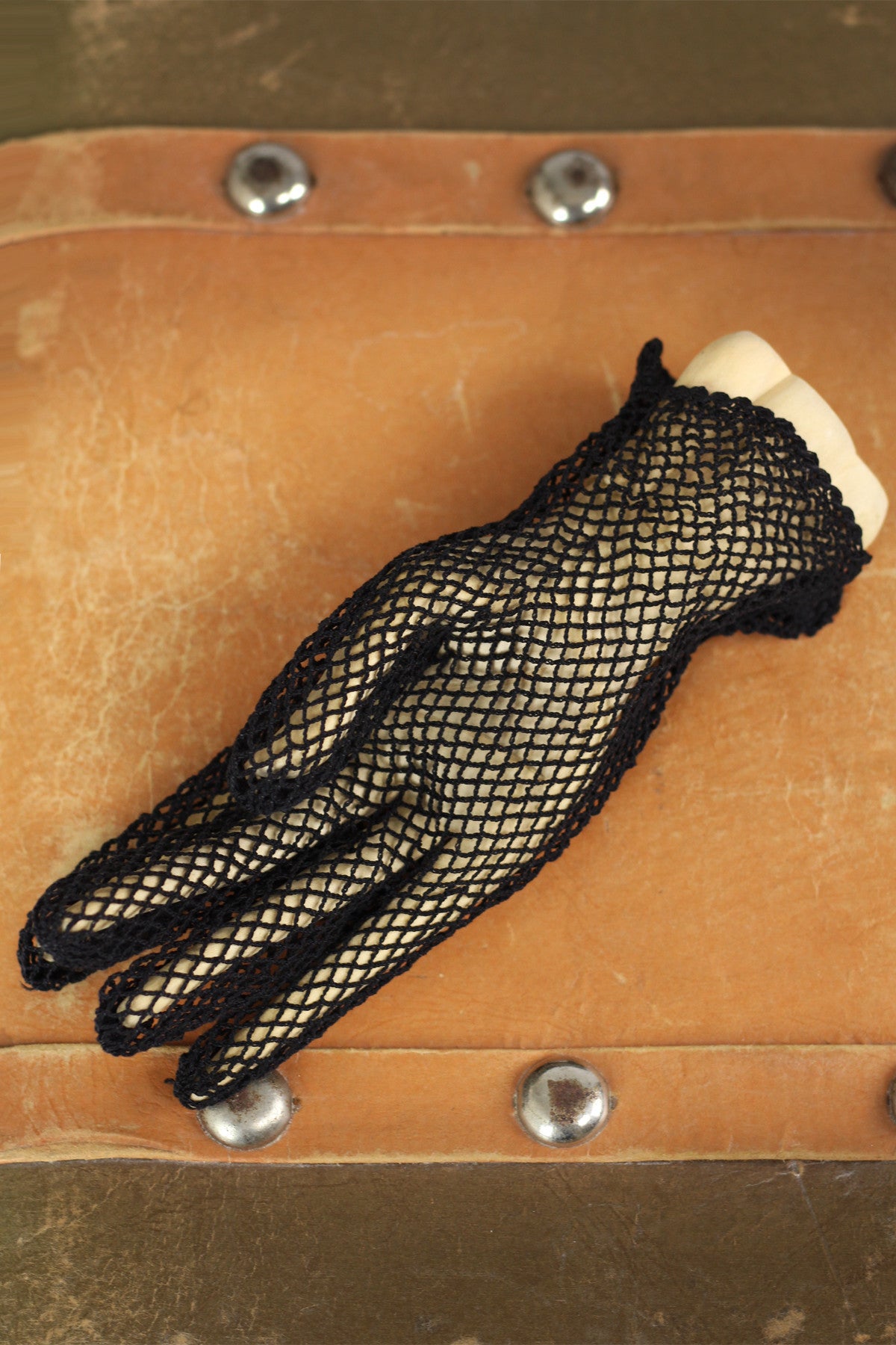 Victorian Hand Crochet Fishnet Gloves Black