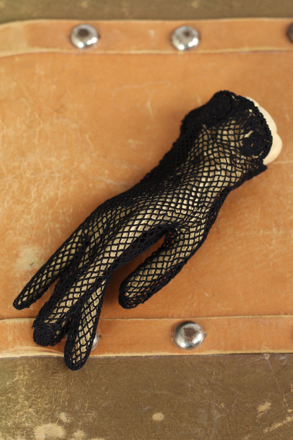 Victorian Hand Crochet Fishnet Gloves Black