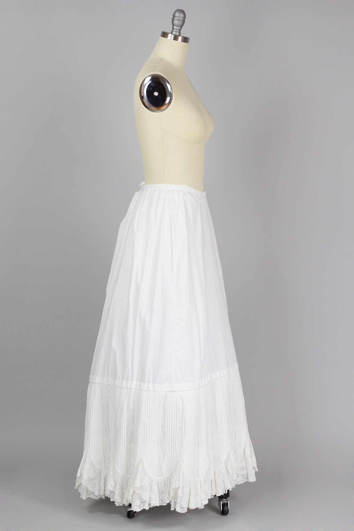 Rare Antique Victorian Scalloped Hem Wedding Petticoat