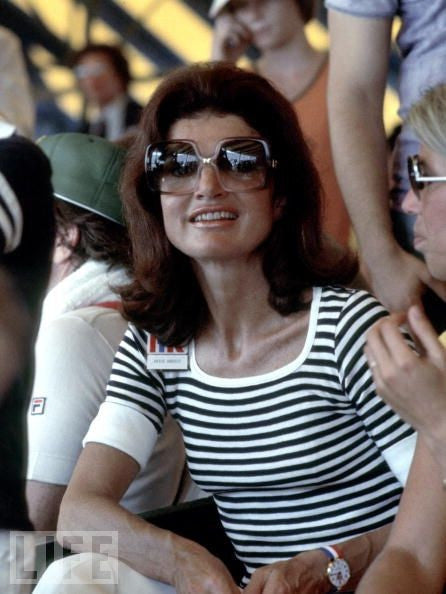Vintage Jackie O Nina Ricci 1970s Sunglasses in Pale Brown