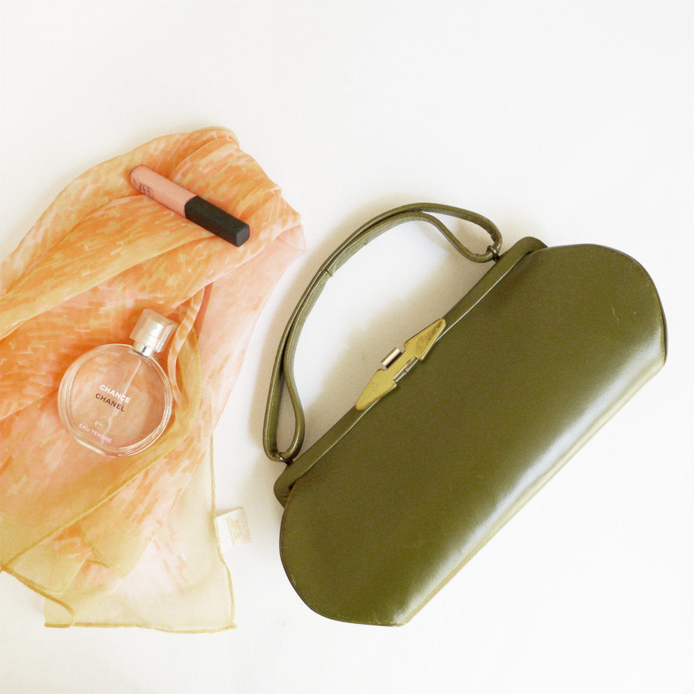 RARE Vintage 50s 60s Olive Green Leather Handbag with Gold Arrow Hardware | Pinup Mod Mid Century Modern Mad Men