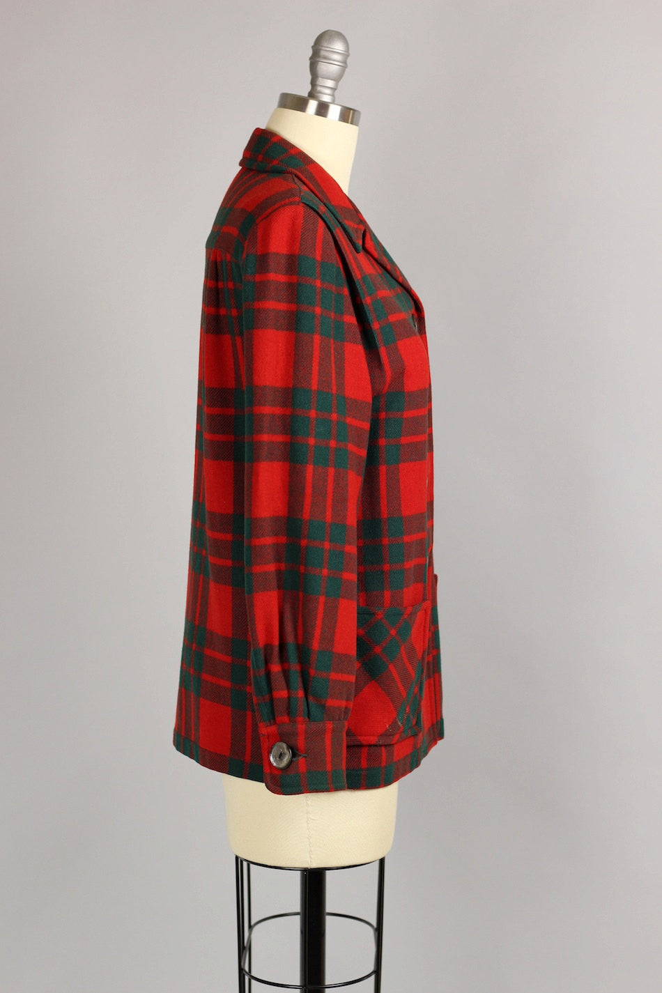 Vintage 1960s Women's Pendleton Shirt 100% Virgin Wool