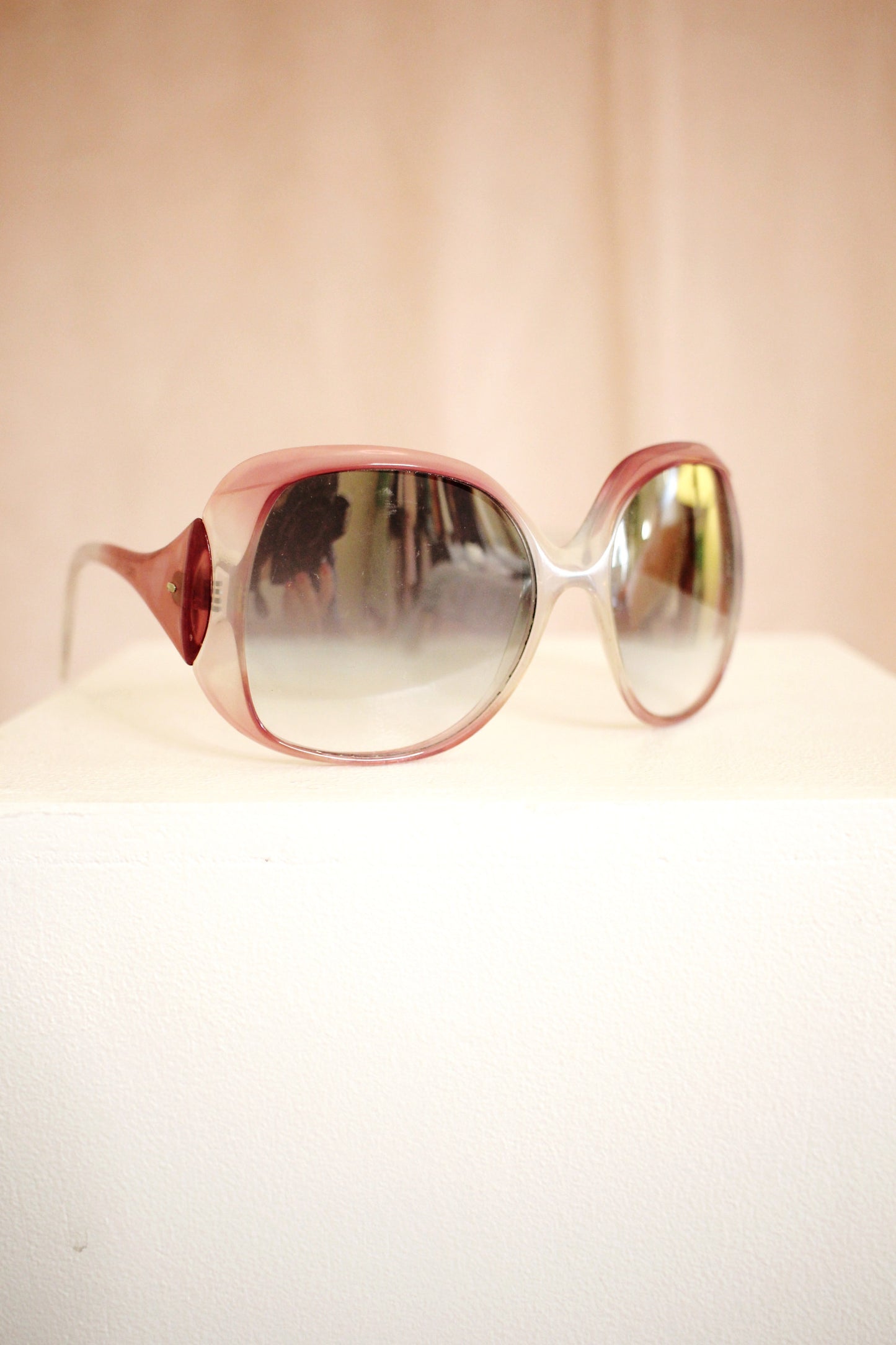 70s Sunglasses- Lilac