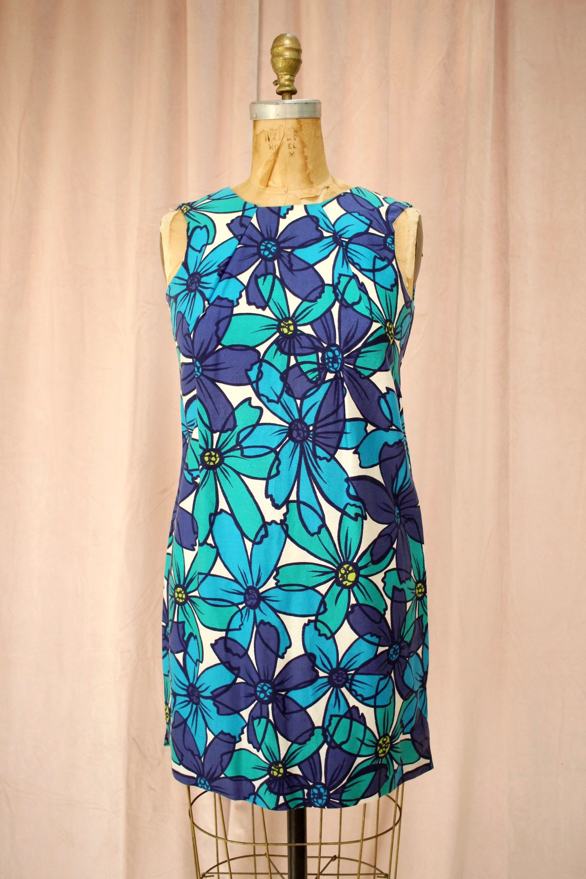 The Twiggy | 60s Floral Mini Dress