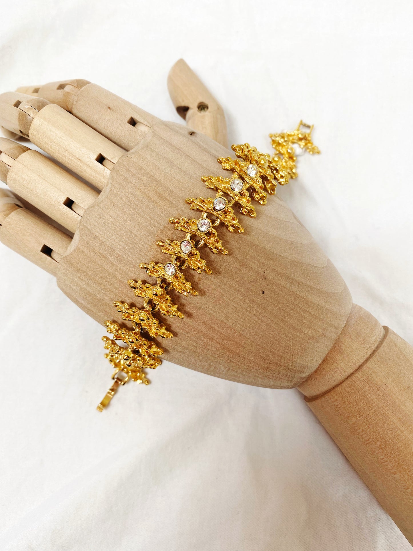 Vintage Gold Starburst Rhinestone Bracelet