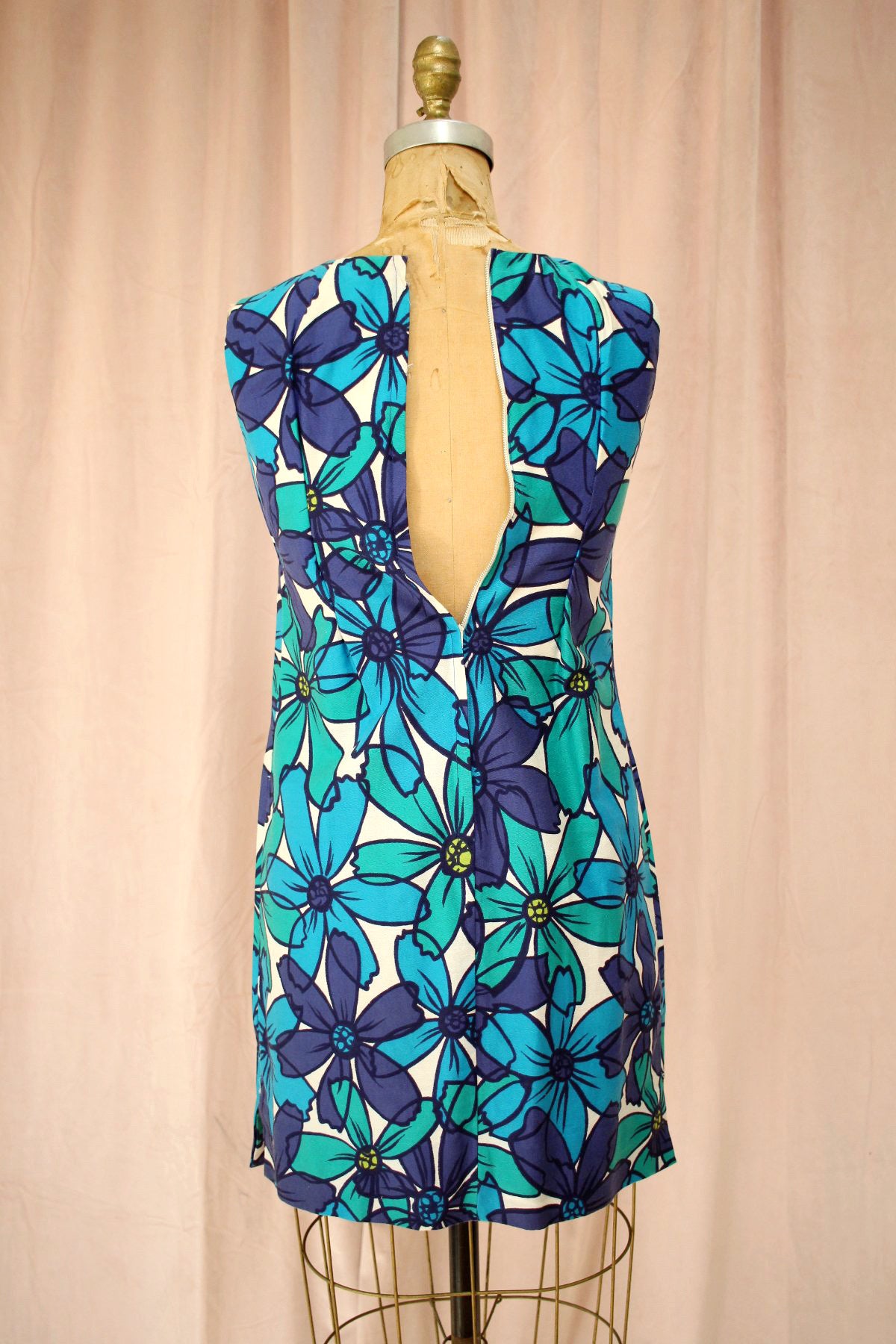 The Twiggy | 60s Floral Mini Dress