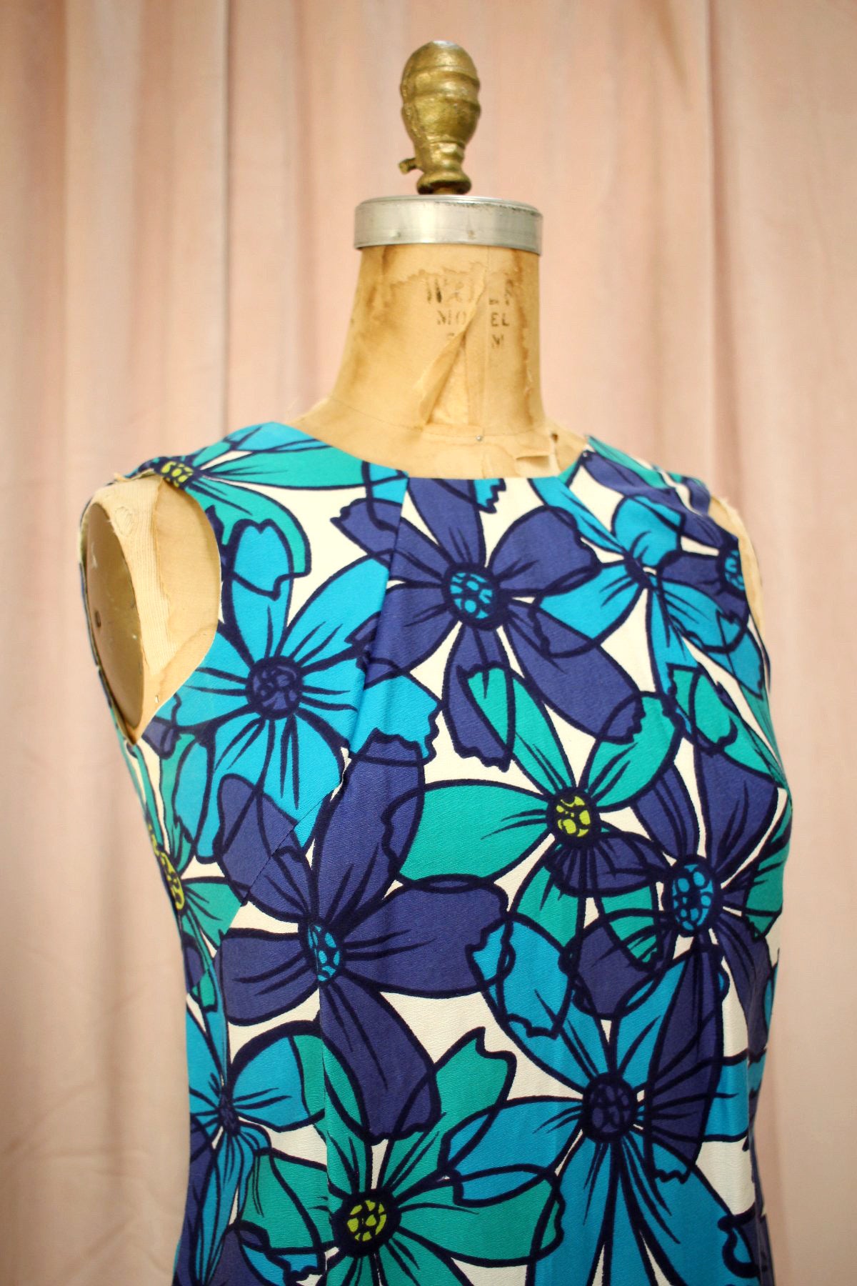 The Twiggy | 60s Floral Mini Dress