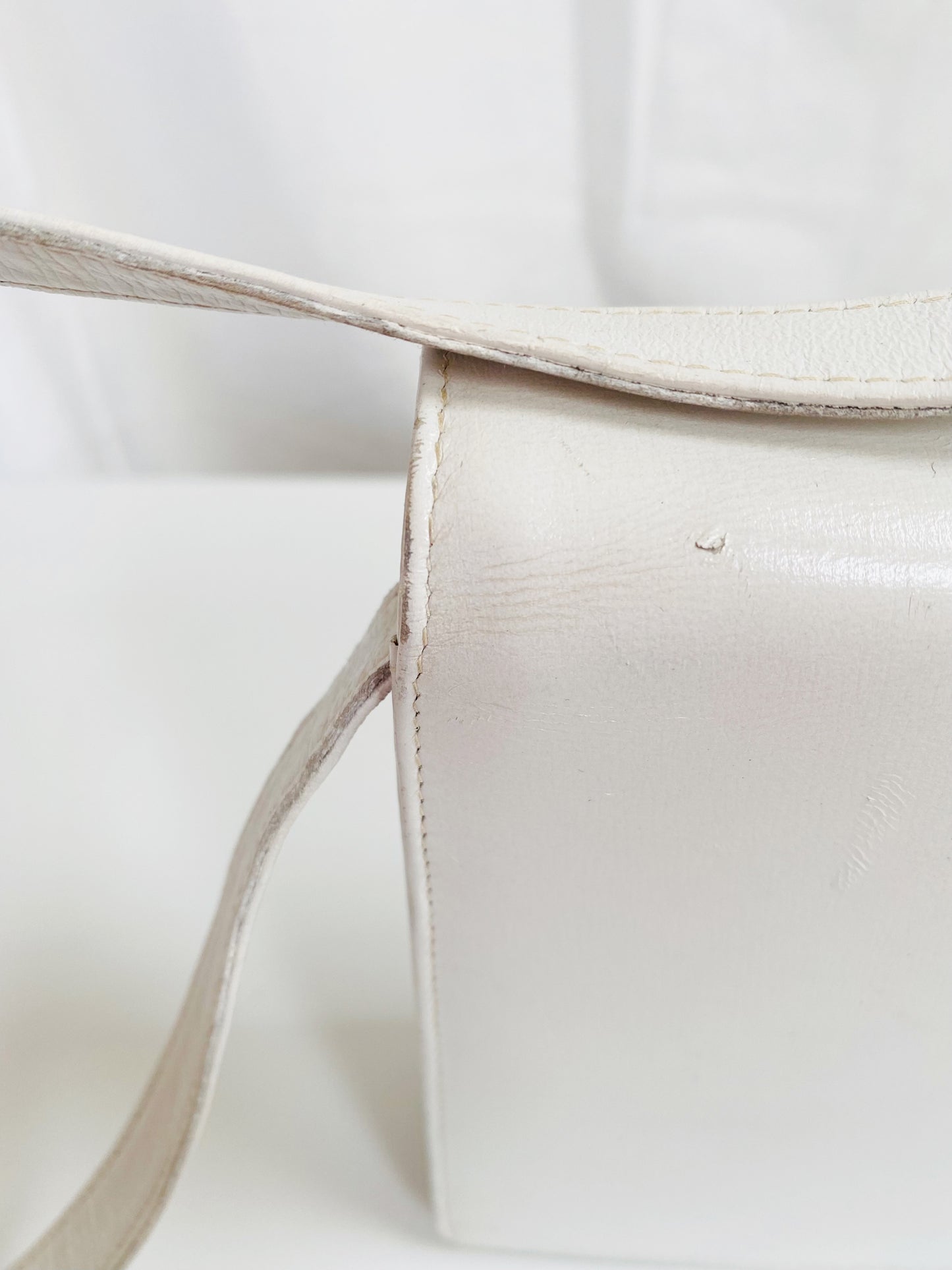 Rare Vintage 1960s White Gucci Bag