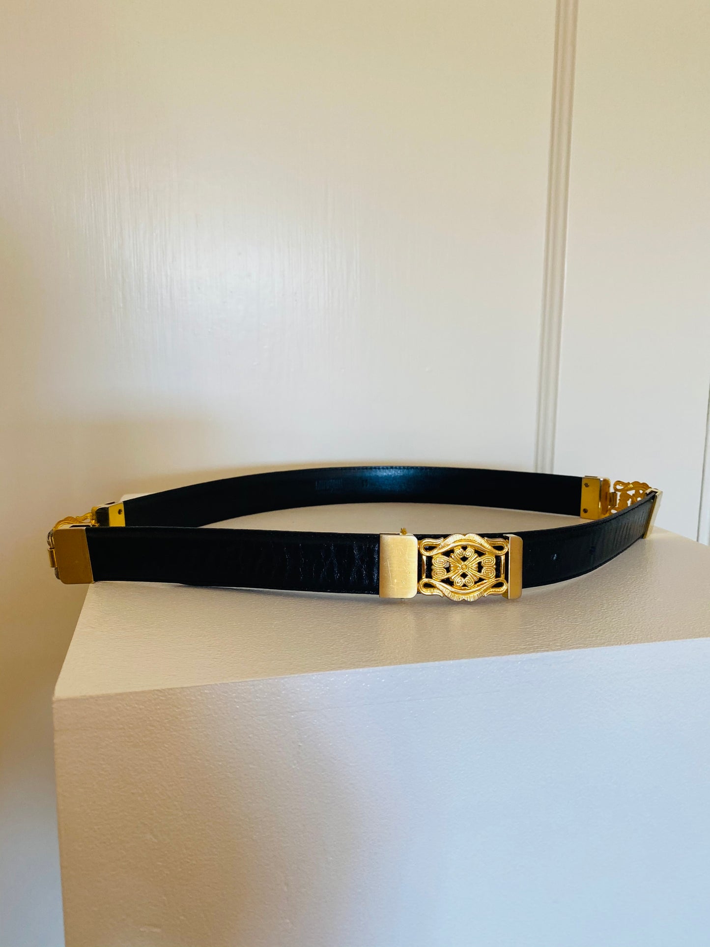 Vintage I.Magnin Italy Gold Filigree Belt