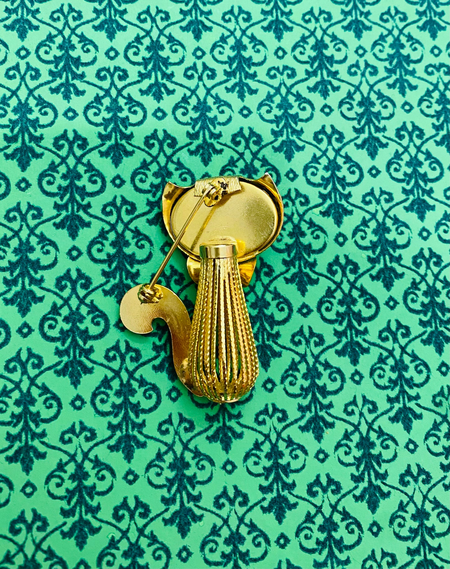1950s Gold Cat Brooch