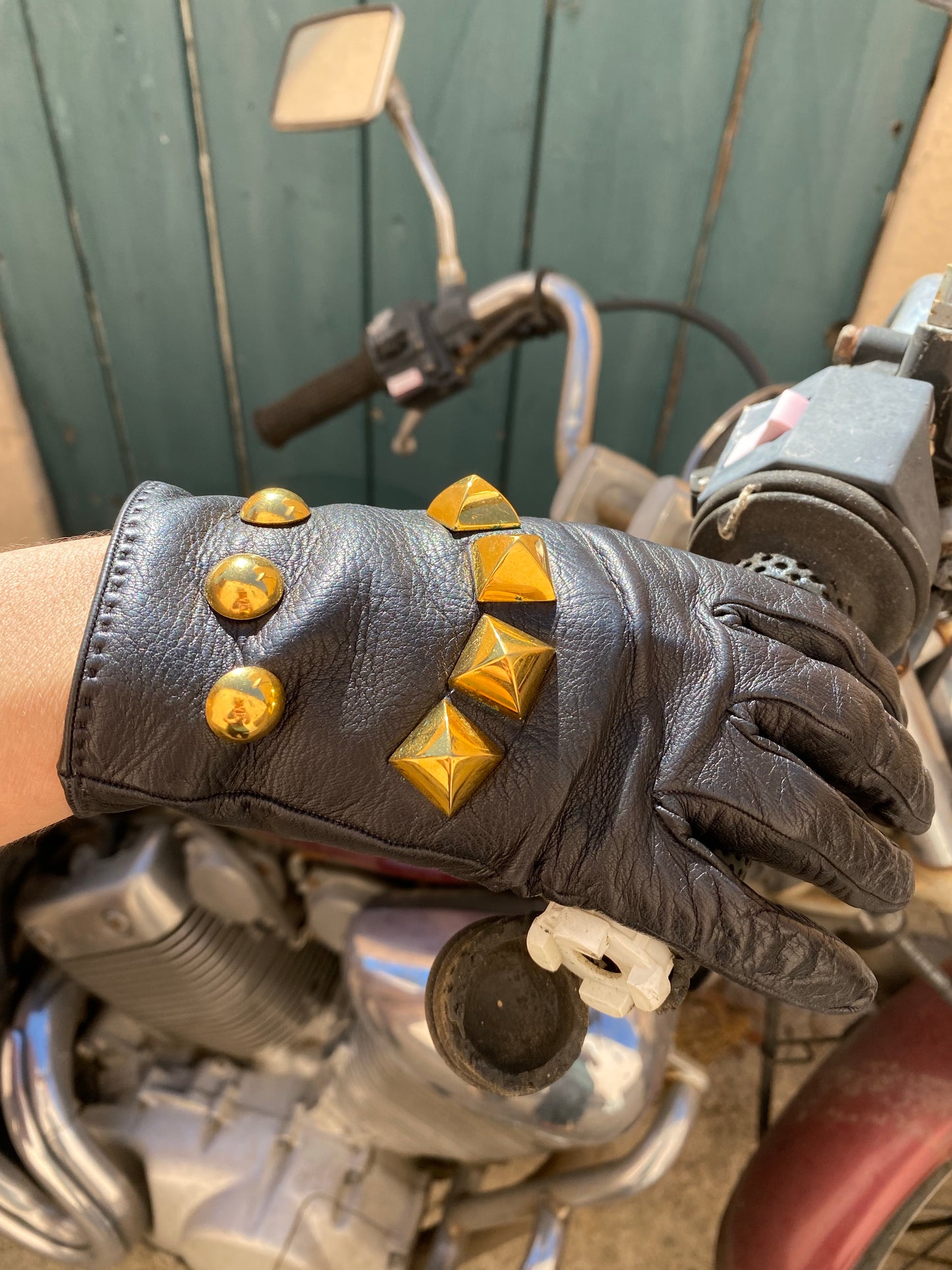 Hermès Rare Vintage Studded Moto Gloves