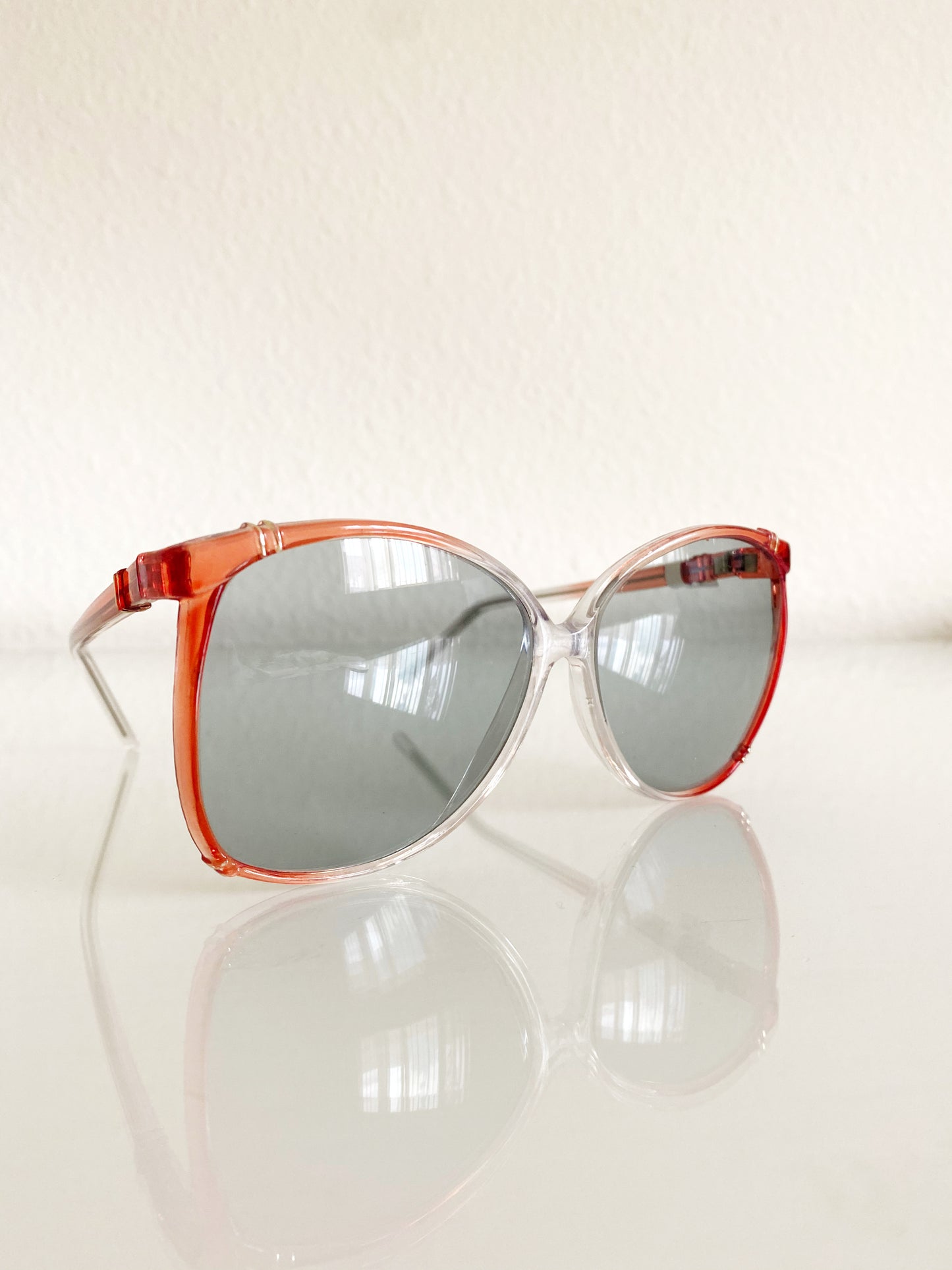 70s Sunglasses - Red Ombré