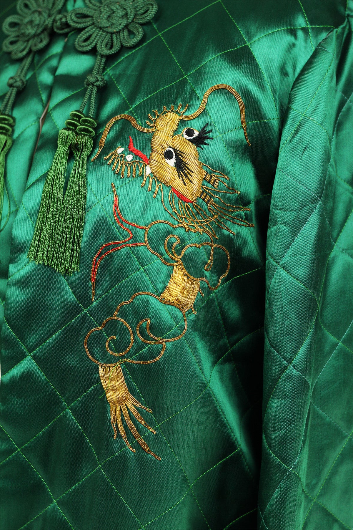 Rare 1940s 50s Vintage Emerald Green Quilted Satin Embroidered Asian J Muse Rare 1940s 50s Vintage Emerald Green Quilted Satin Embroidered Asian J Muse