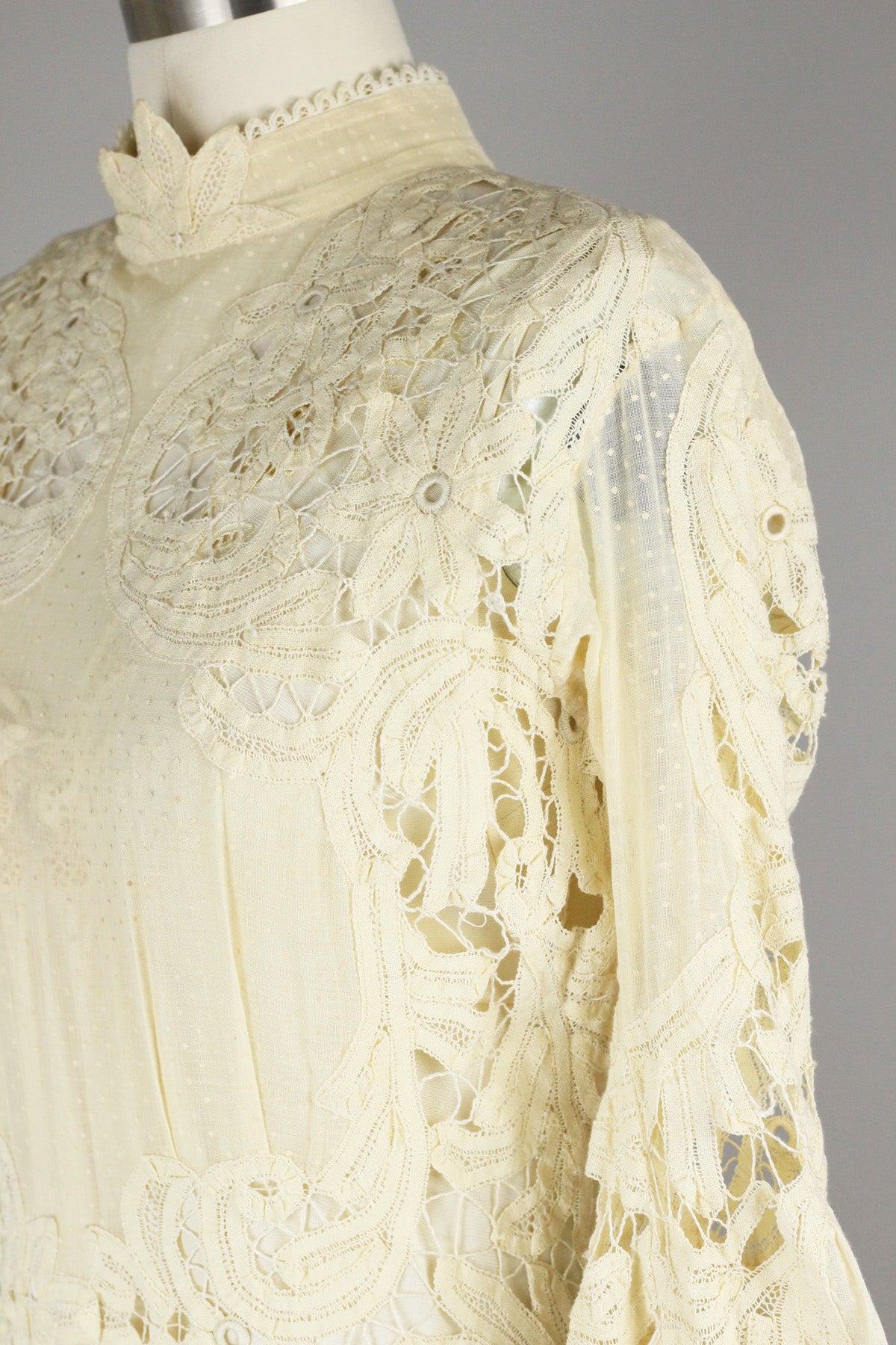 Incredible Antique Battenberg and Swiss Dot Lace Wedding Gown Muse Incredible Antique Battenberg and Swiss Dot Lace Wedding Gown Muse