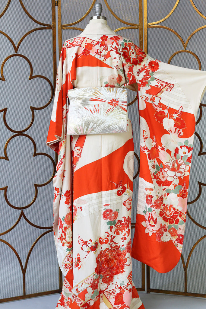 Stunning Museum Quality Rare Vintage Japanese Furisode Kimono with Obi