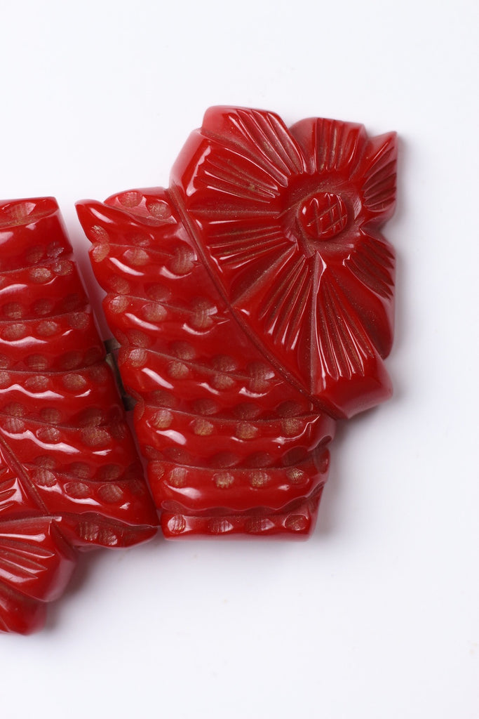 1930s Art Deco Carved Red Bakelite Flower Belt Buckle Two Piece