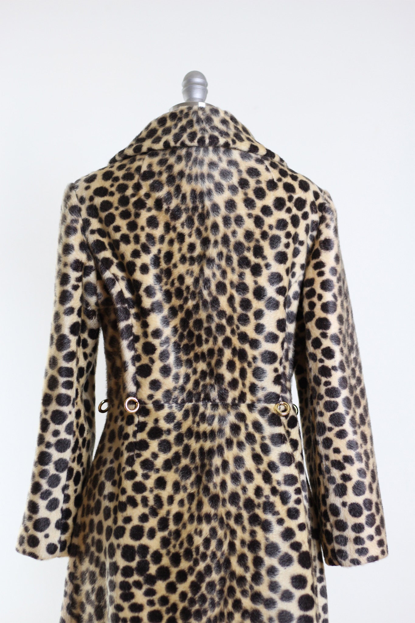 Vintage 1960s Leopard Coat by I.Magnin