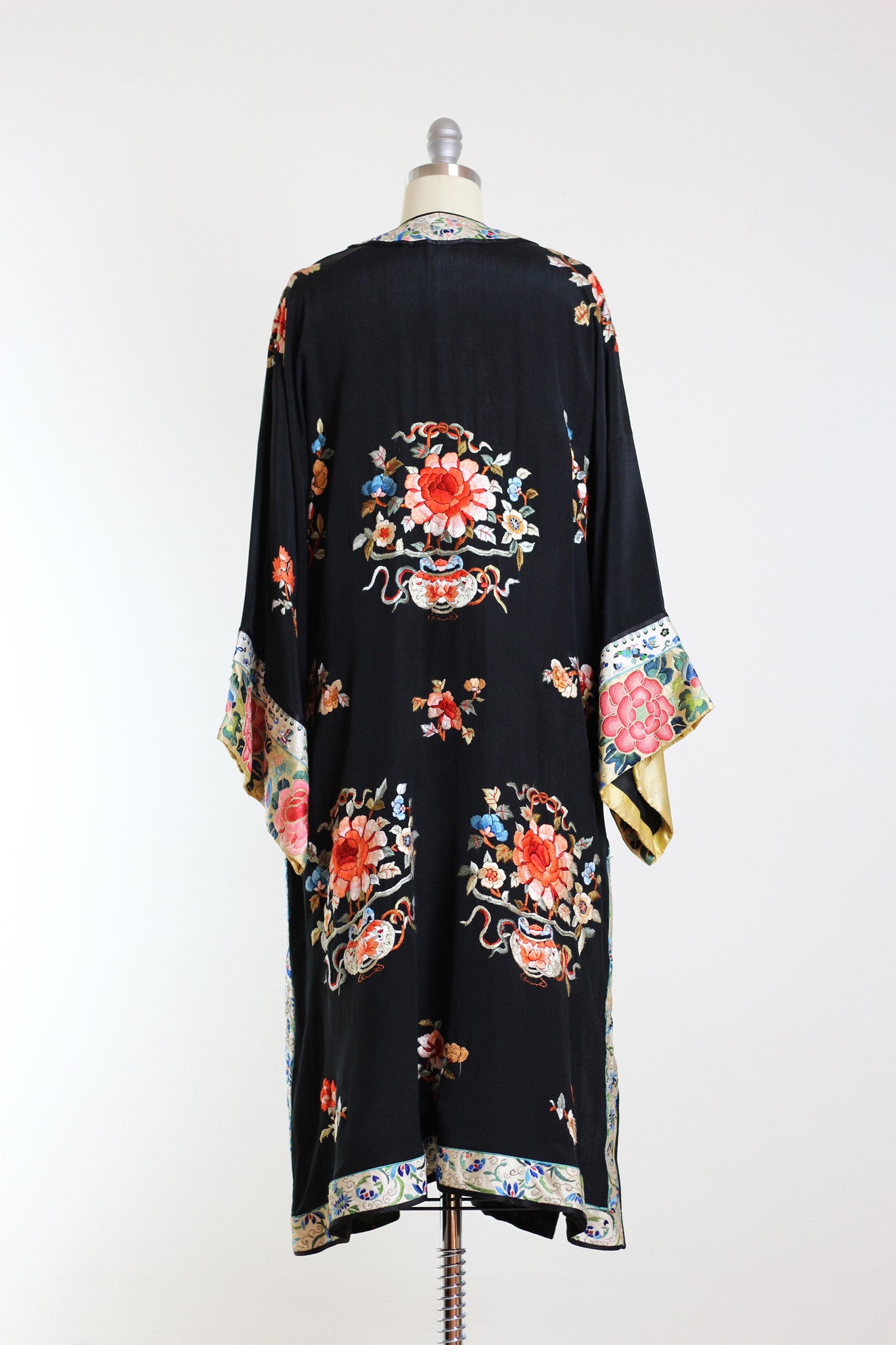 Antique 1930s Chinese Silk Kimono