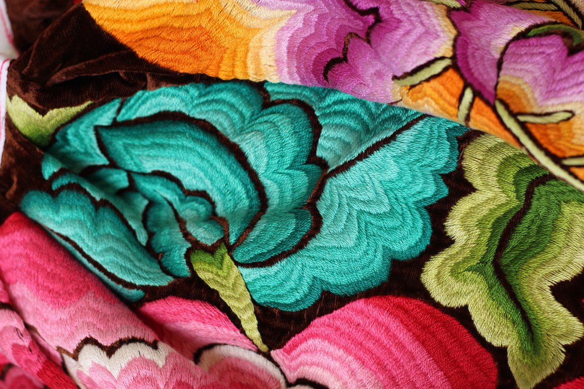 Very Rare Original 1940s-50s Tehuantepec Mexico Skirt with All-Over Embroidery