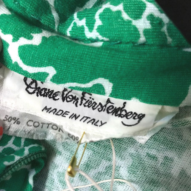 Iconic 1970s Diane Von Furstenberg Made in Italy Kelly Green Print Dress