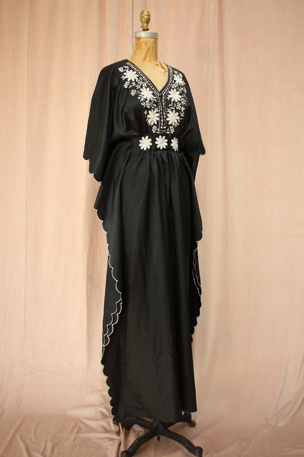 Washable Silk Vintage Embroidered Kaftan Dress