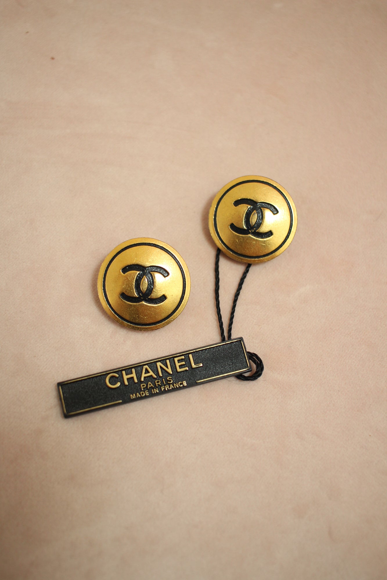 Chanel CC Logo Black & Gold Vintage Earrings