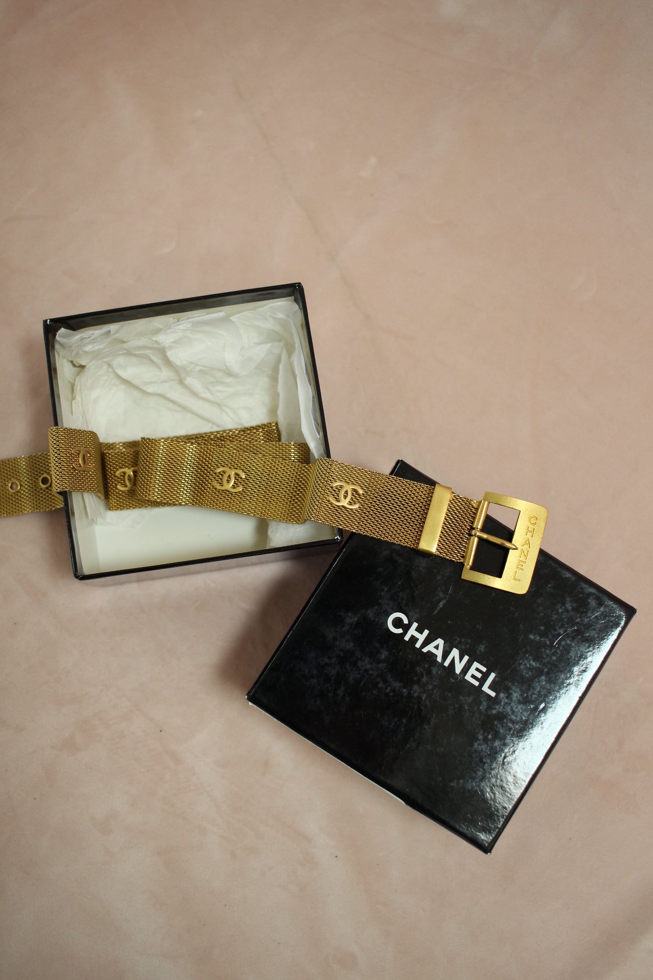 Chanel Iconic 1994 CC Logo Vintage Mesh Belt