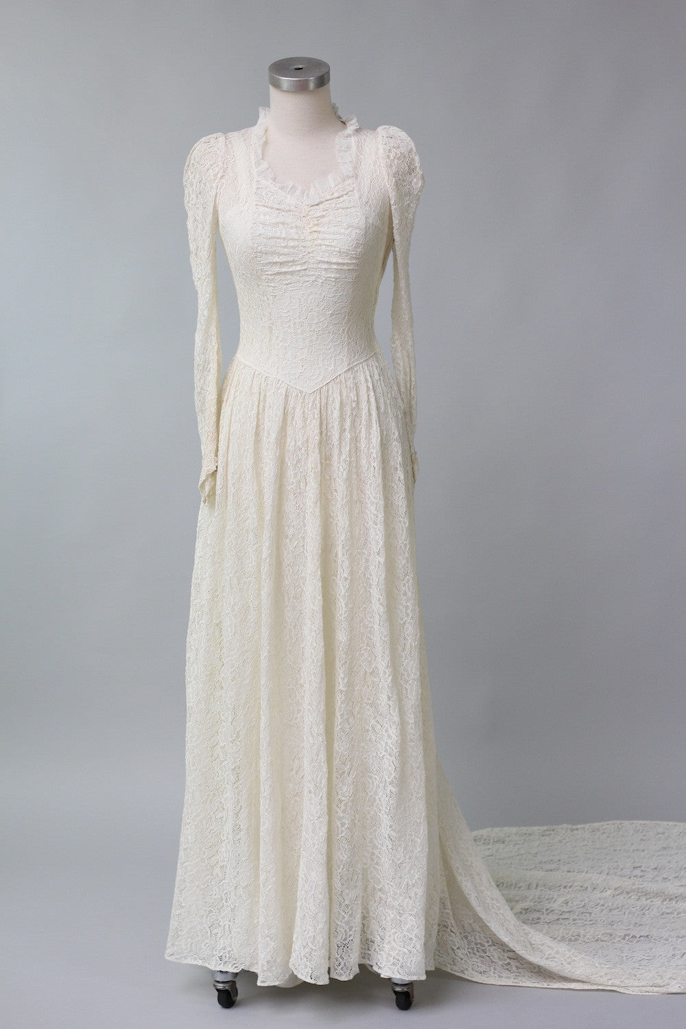 Handmade 1930s 1940s Lace Wedding Gown