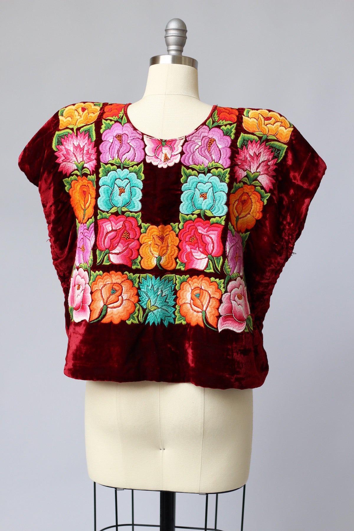 Rare Vintage Tehuantepec Mexico Embroidered Huipil Blouse Burgundy