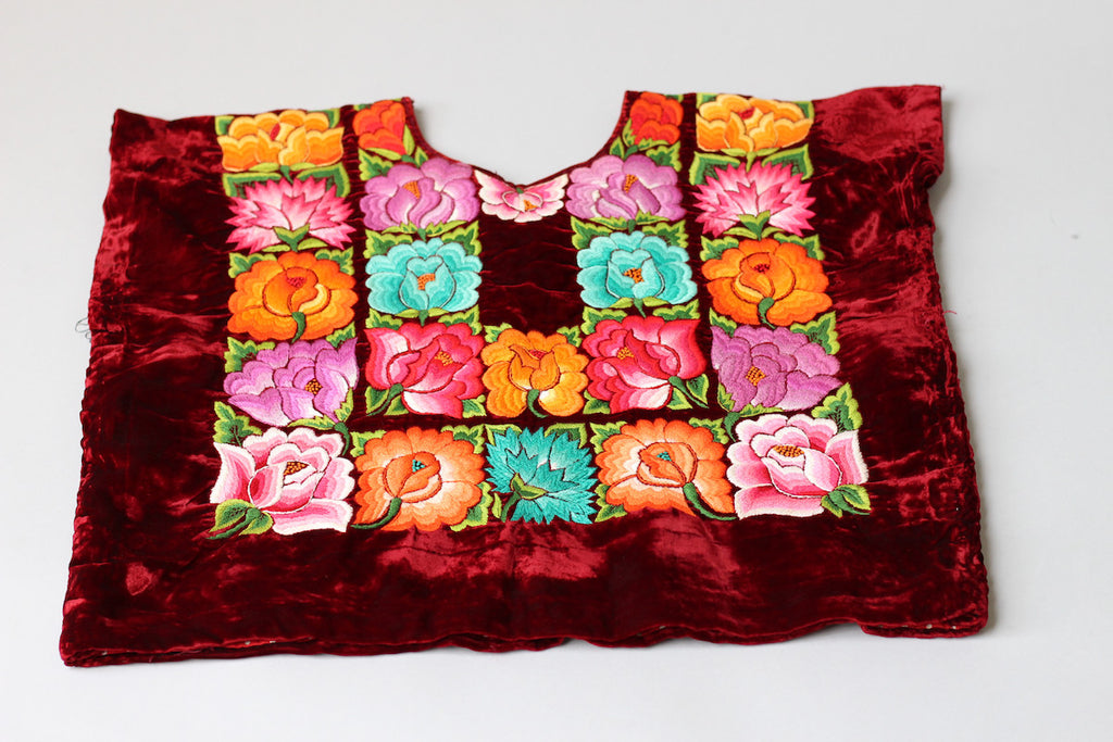 Rare Vintage Tehuantepec Mexico Embroidered Huipil Blouse Burgundy