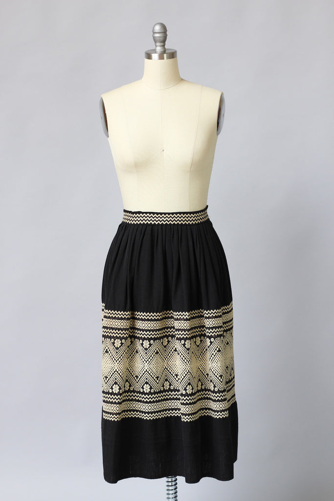 Vintage 1940s or 1950s Maya de Mexico Handmade Skirt