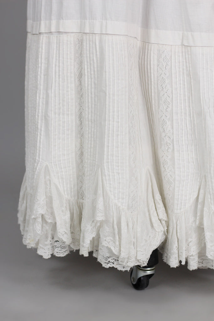 Rare Antique Victorian Scalloped Hem Wedding Petticoat
