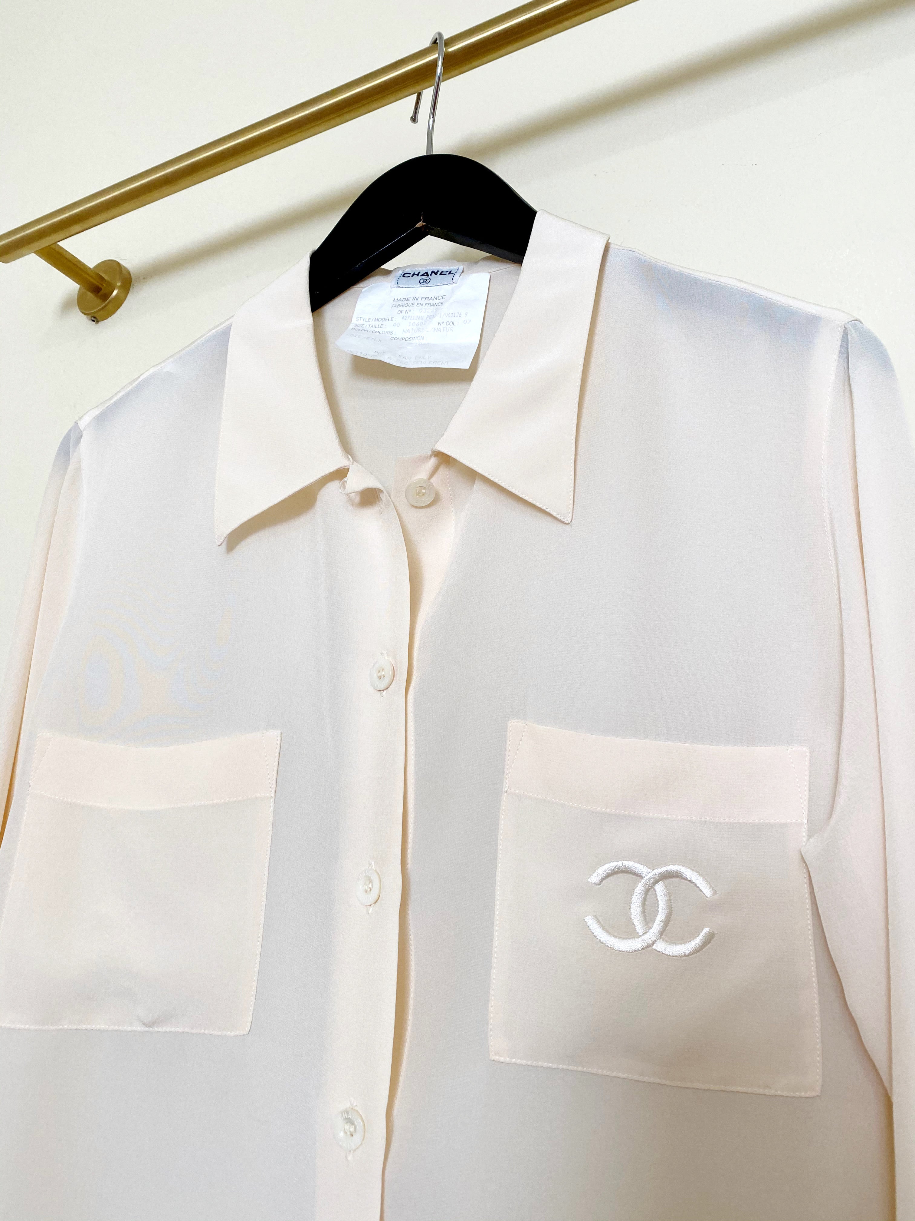 Vintage chanel shops blouse