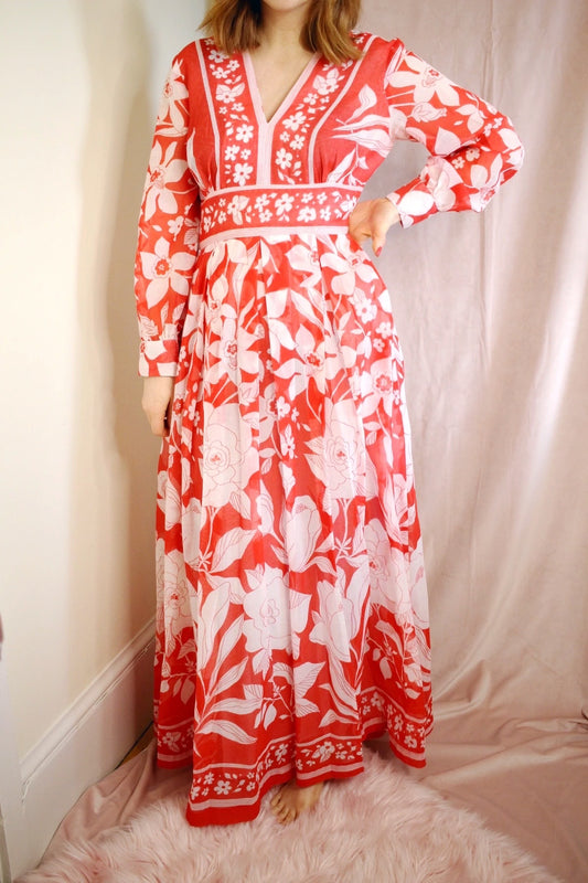 Muse Dress - Red
