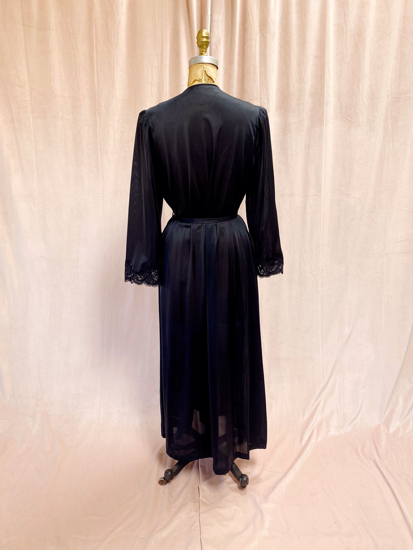 1950s Old Hollywood Black Robe Dressing Gown