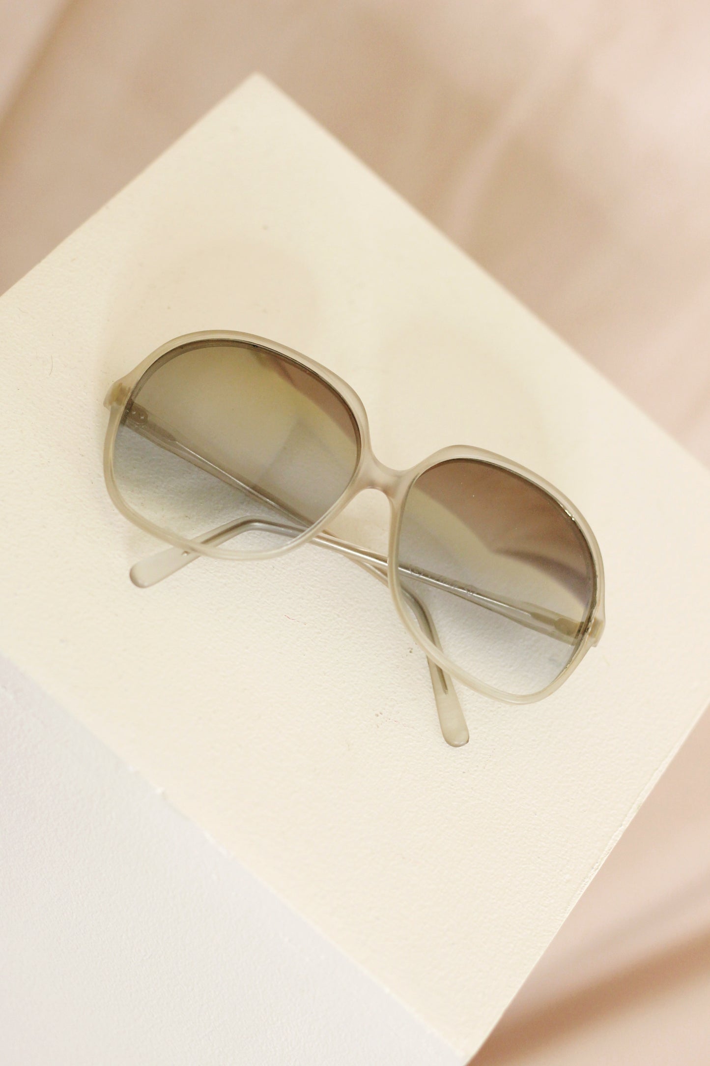 70s Sunglasses - Silver